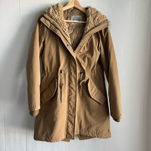 Levi’s Artic Cloth faux fur lined hooded parka winter jacket size small tan - Picture 5 of 12